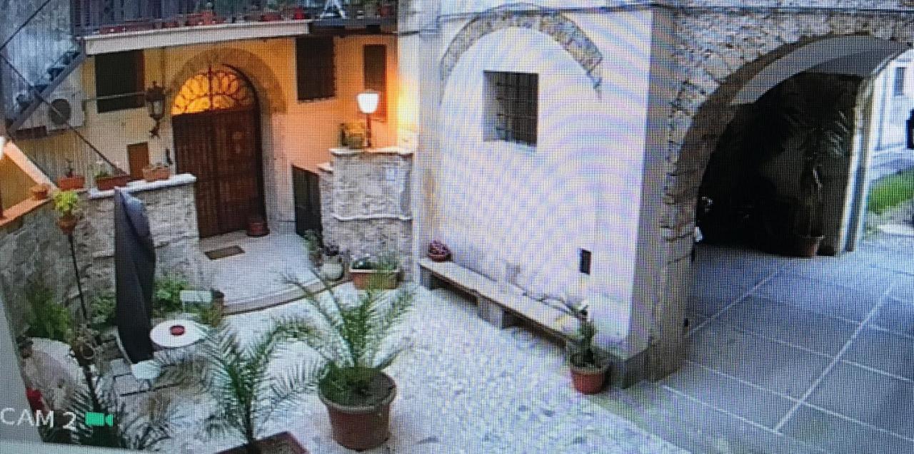 סורה Le Prigioni Del Palazzo B&B מראה חיצוני תמונה