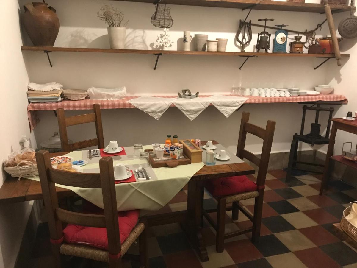 סורה Le Prigioni Del Palazzo B&B מראה חיצוני תמונה