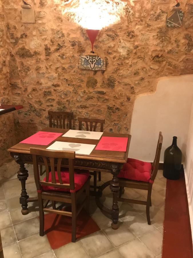 סורה Le Prigioni Del Palazzo B&B מראה חיצוני תמונה