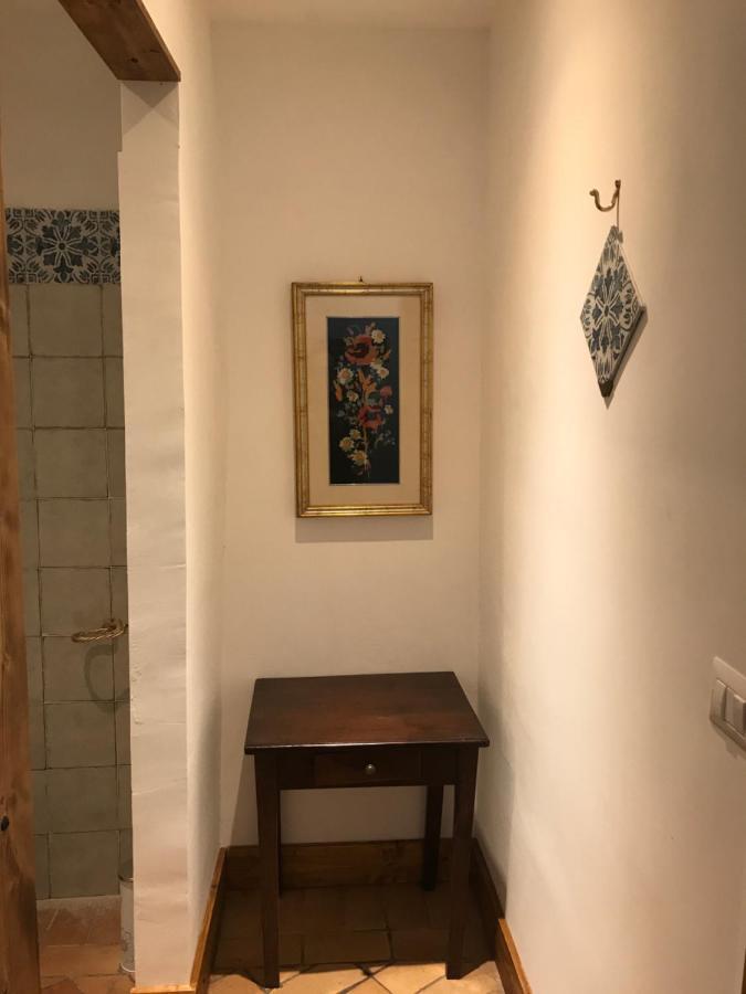 סורה Le Prigioni Del Palazzo B&B מראה חיצוני תמונה