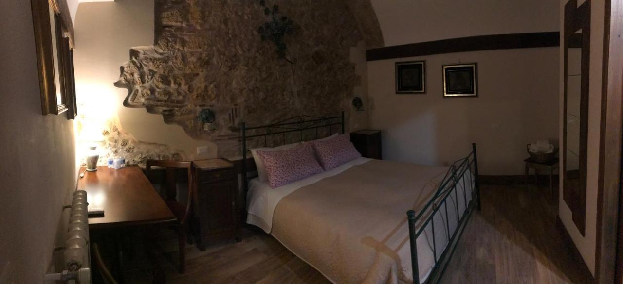 סורה Le Prigioni Del Palazzo B&B מראה חיצוני תמונה