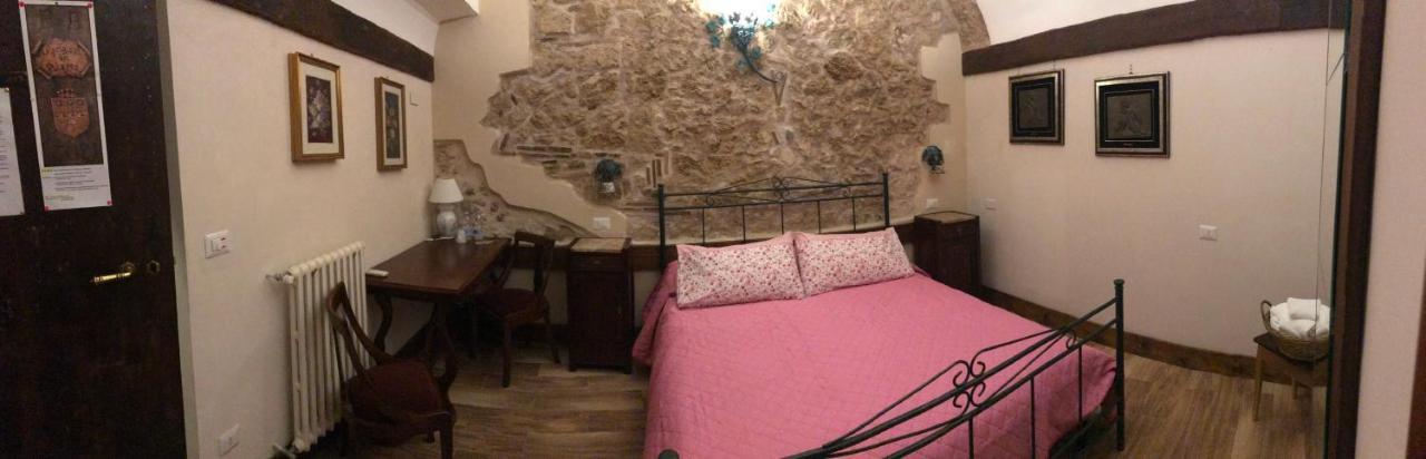 סורה Le Prigioni Del Palazzo B&B מראה חיצוני תמונה