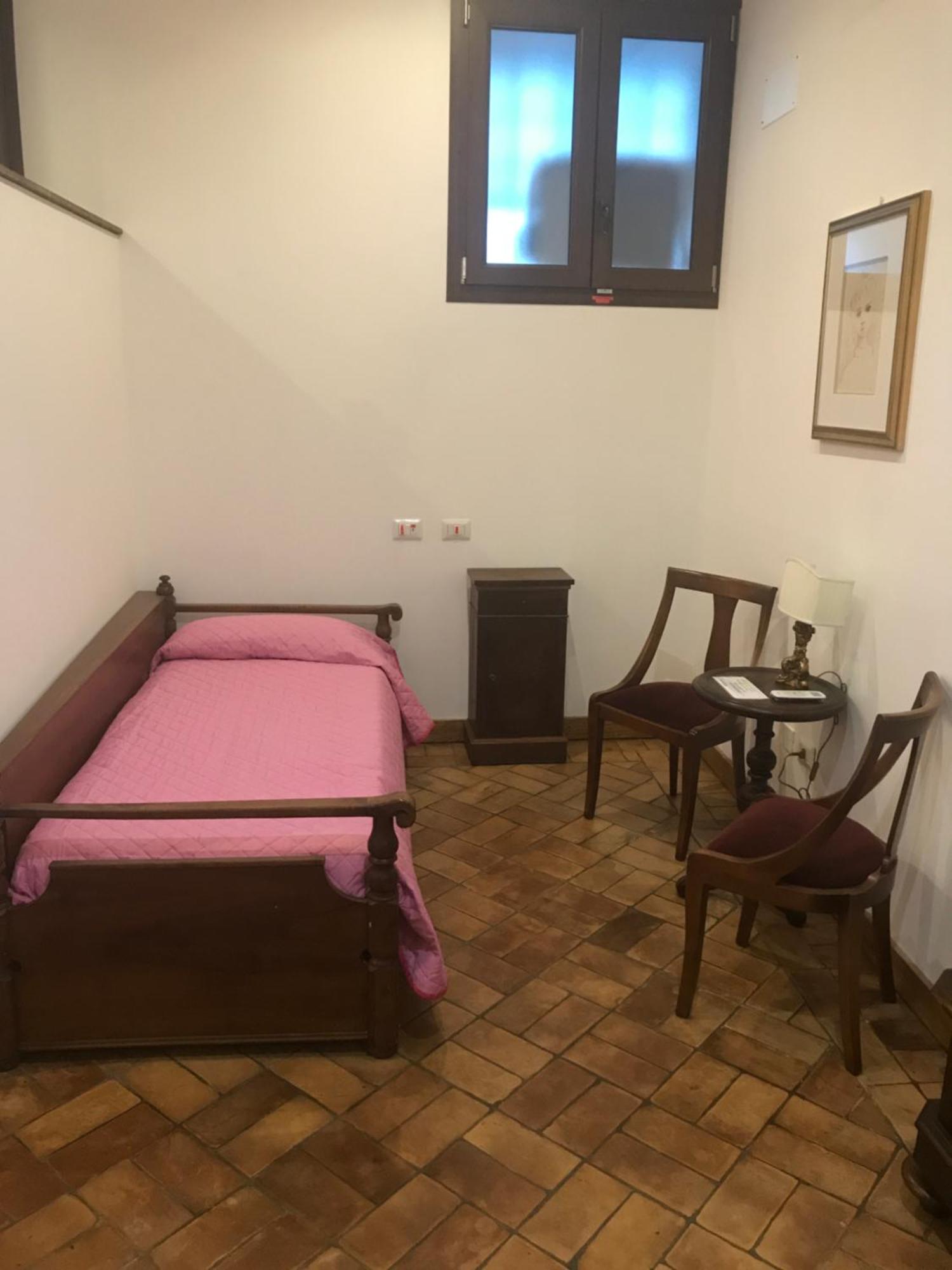 סורה Le Prigioni Del Palazzo B&B חדר תמונה