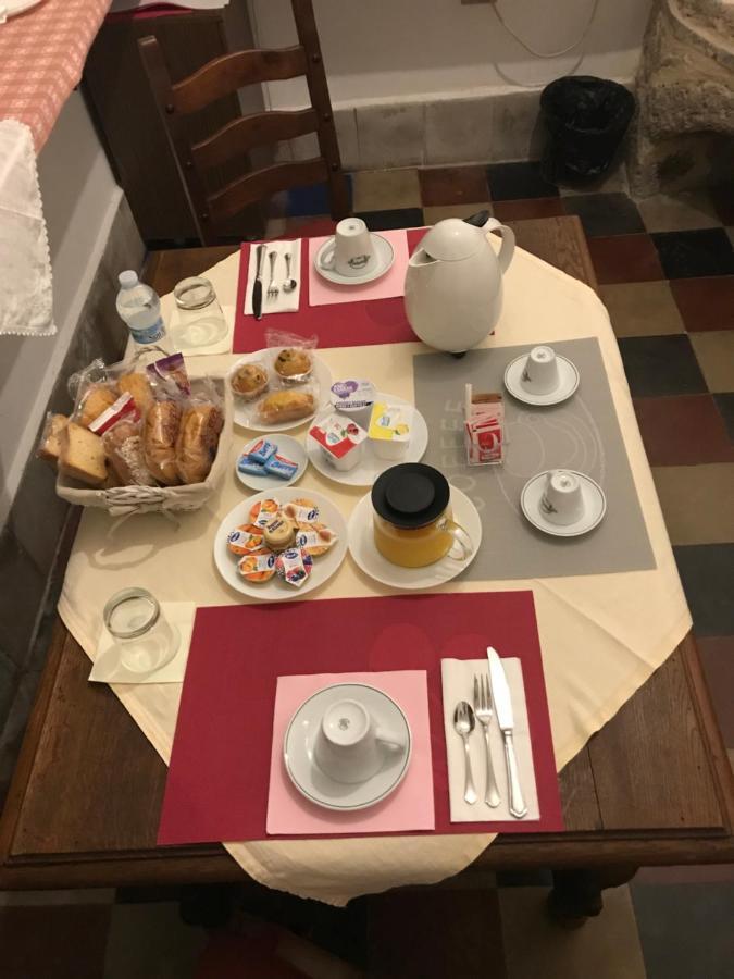סורה Le Prigioni Del Palazzo B&B מראה חיצוני תמונה