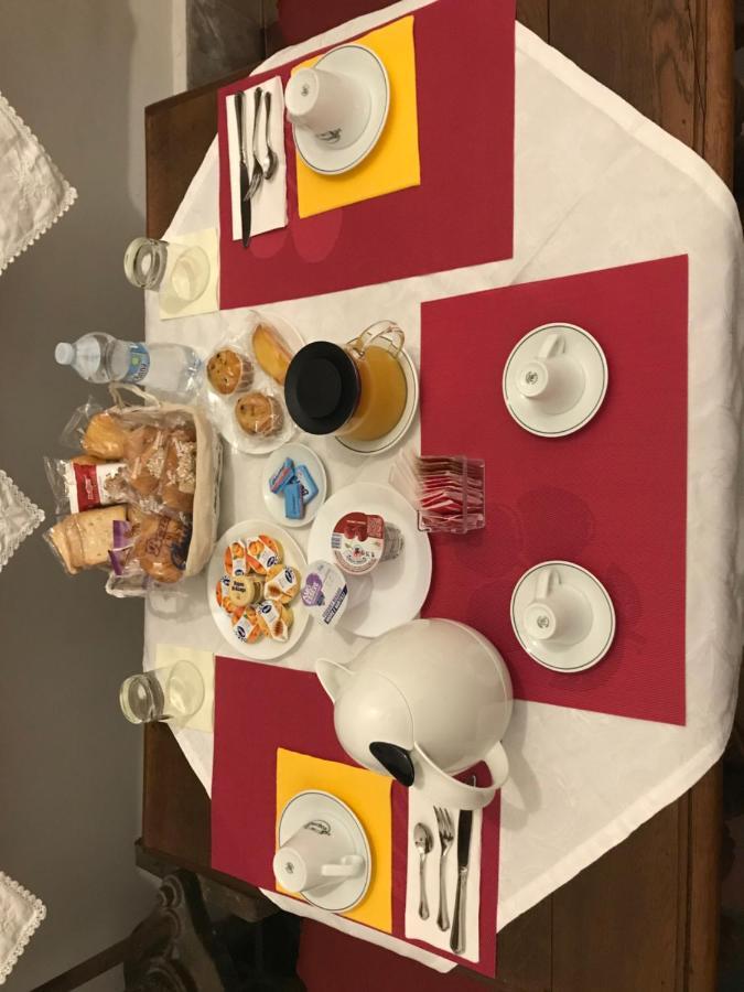 סורה Le Prigioni Del Palazzo B&B מראה חיצוני תמונה